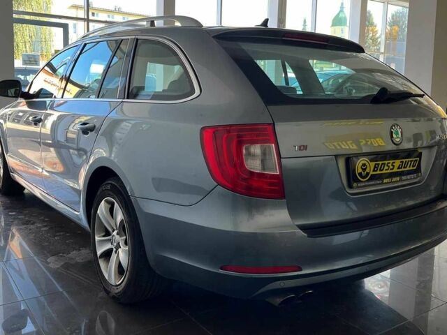 Сірий Шкода Суперб, об'ємом двигуна 2 л та пробігом 254 тис. км за 9700 $, фото 4 на Automoto.ua