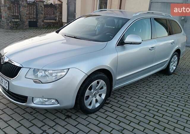 Серый Шкода Суперб, объемом двигателя 1.6 л и пробегом 328 тыс. км за 7950 $, фото 15 на Automoto.ua