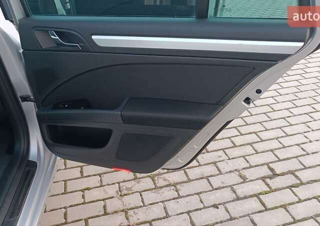 Серый Шкода Суперб, объемом двигателя 1.6 л и пробегом 328 тыс. км за 7950 $, фото 65 на Automoto.ua