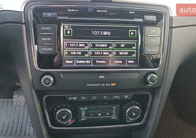 Серый Шкода Суперб, объемом двигателя 1.6 л и пробегом 328 тыс. км за 7950 $, фото 102 на Automoto.ua