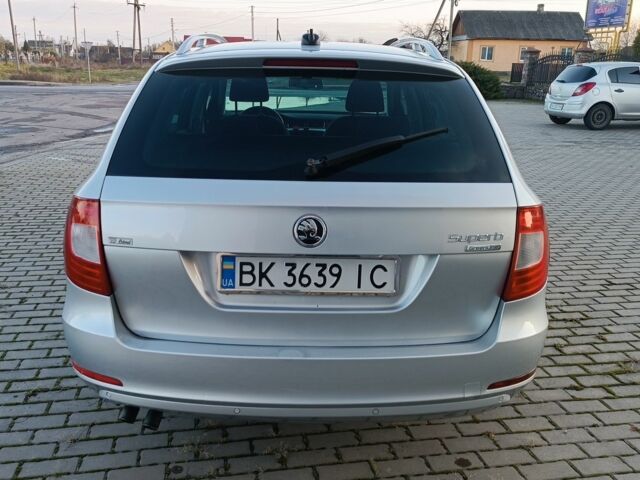 Серый Шкода Суперб, объемом двигателя 1.6 л и пробегом 328 тыс. км за 6950 $, фото 8 на Automoto.ua