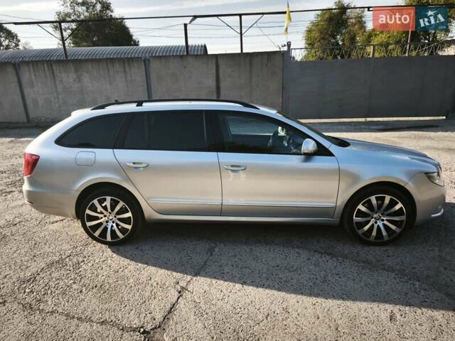 Серый Шкода Суперб, объемом двигателя 1.8 л и пробегом 317 тыс. км за 8500 $, фото 7 на Automoto.ua