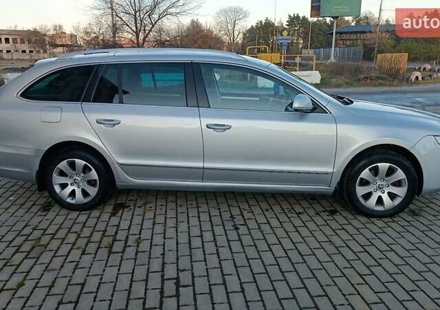 Серый Шкода Суперб, объемом двигателя 1.6 л и пробегом 328 тыс. км за 7950 $, фото 27 на Automoto.ua