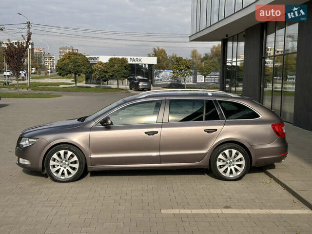 Серый Шкода Суперб, объемом двигателя 1.97 л и пробегом 250 тыс. км за 9000 $, фото 3 на Automoto.ua