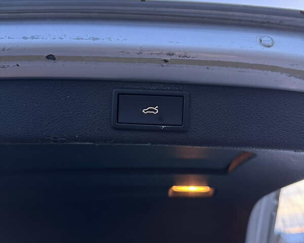 Серый Шкода Суперб, объемом двигателя 2 л и пробегом 343 тыс. км за 9999 $, фото 25 на Automoto.ua