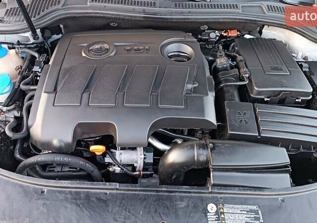 Серый Шкода Суперб, объемом двигателя 1.6 л и пробегом 328 тыс. км за 7950 $, фото 120 на Automoto.ua