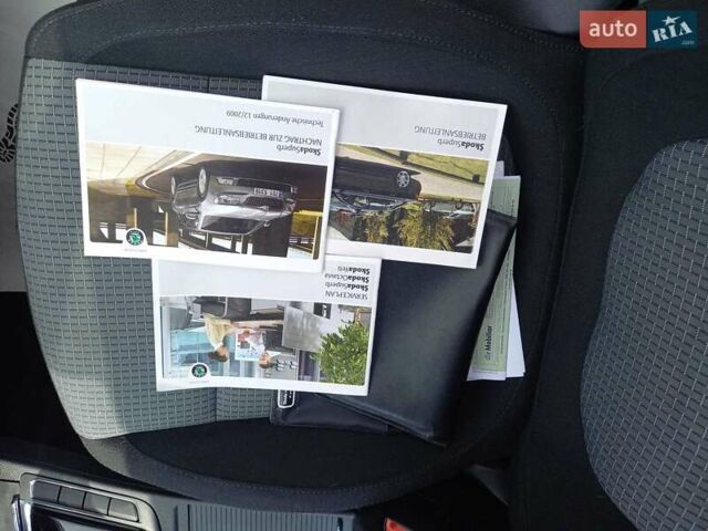 Серый Шкода Суперб, объемом двигателя 1.8 л и пробегом 166 тыс. км за 8500 $, фото 23 на Automoto.ua