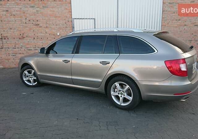 Серый Шкода Суперб, объемом двигателя 1.8 л и пробегом 224 тыс. км за 9500 $, фото 28 на Automoto.ua