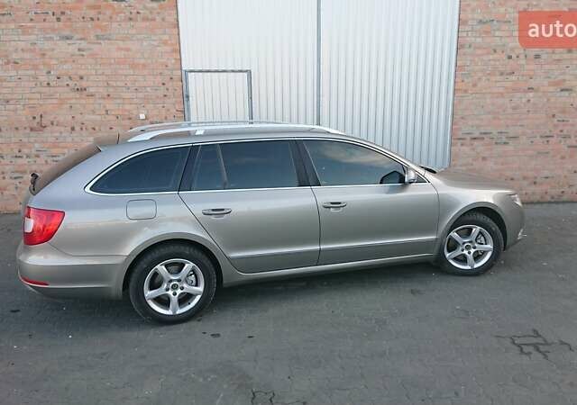 Серый Шкода Суперб, объемом двигателя 1.8 л и пробегом 224 тыс. км за 9500 $, фото 19 на Automoto.ua