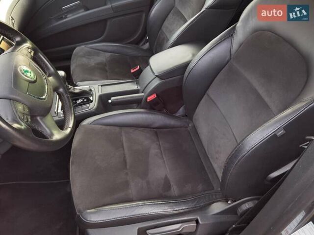 Серый Шкода Суперб, объемом двигателя 1.8 л и пробегом 207 тыс. км за 8900 $, фото 15 на Automoto.ua