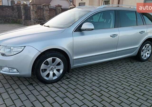 Серый Шкода Суперб, объемом двигателя 1.6 л и пробегом 328 тыс. км за 7950 $, фото 12 на Automoto.ua