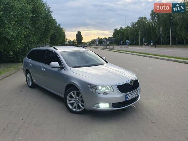 Серый Шкода Суперб, объемом двигателя 1.97 л и пробегом 348 тыс. км за 10200 $, фото 7 на Automoto.ua