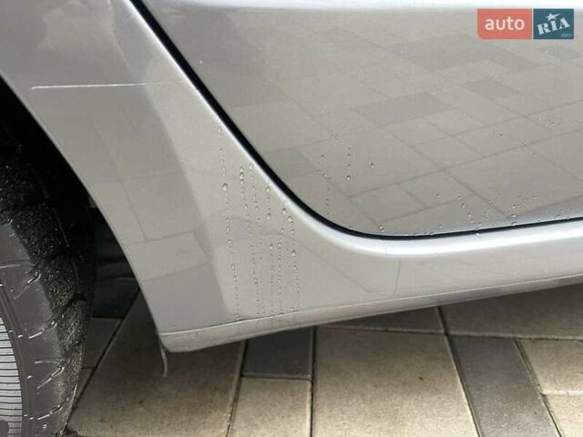 Серый Шкода Суперб, объемом двигателя 2 л и пробегом 284 тыс. км за 9990 $, фото 10 на Automoto.ua