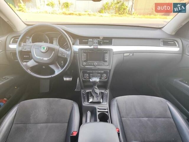 Серый Шкода Суперб, объемом двигателя 1.98 л и пробегом 195 тыс. км за 9700 $, фото 32 на Automoto.ua