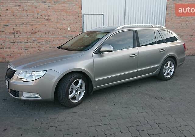 Серый Шкода Суперб, объемом двигателя 1.8 л и пробегом 224 тыс. км за 9500 $, фото 34 на Automoto.ua