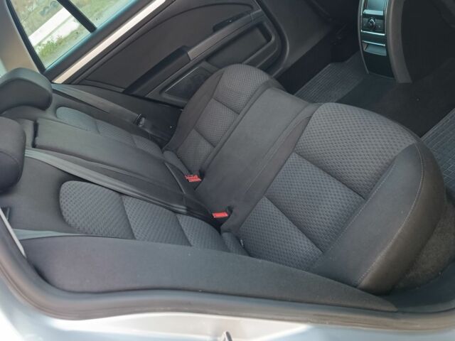 Серый Шкода Суперб, объемом двигателя 1.6 л и пробегом 328 тыс. км за 6950 $, фото 17 на Automoto.ua