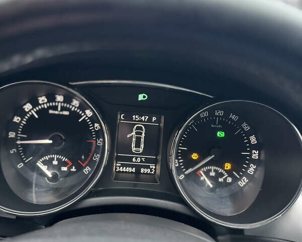 Серый Шкода Суперб, объемом двигателя 2 л и пробегом 343 тыс. км за 9999 $, фото 14 на Automoto.ua