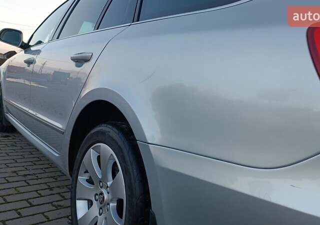 Серый Шкода Суперб, объемом двигателя 1.6 л и пробегом 328 тыс. км за 7950 $, фото 36 на Automoto.ua