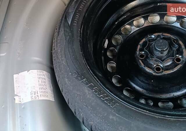 Серый Шкода Суперб, объемом двигателя 1.6 л и пробегом 328 тыс. км за 7950 $, фото 76 на Automoto.ua