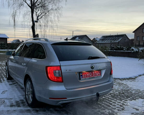 Сірий Шкода Суперб, об'ємом двигуна 2 л та пробігом 343 тис. км за 10500 $, фото 4 на Automoto.ua