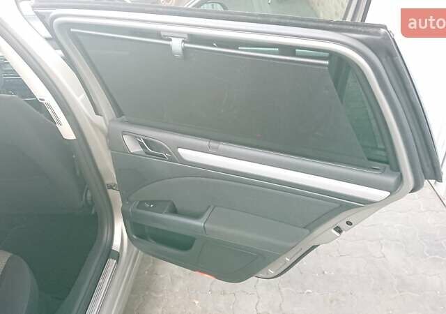 Серый Шкода Суперб, объемом двигателя 1.8 л и пробегом 224 тыс. км за 9500 $, фото 47 на Automoto.ua