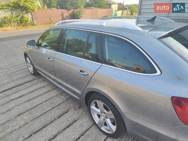 Серый Шкода Суперб, объемом двигателя 1.98 л и пробегом 195 тыс. км за 9700 $, фото 2 на Automoto.ua