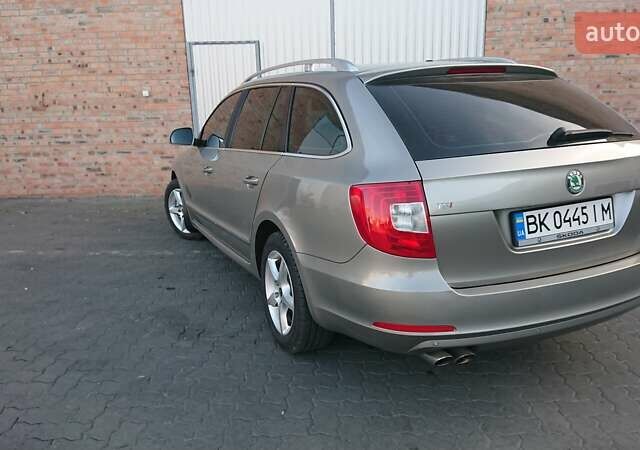 Серый Шкода Суперб, объемом двигателя 1.8 л и пробегом 224 тыс. км за 9500 $, фото 27 на Automoto.ua