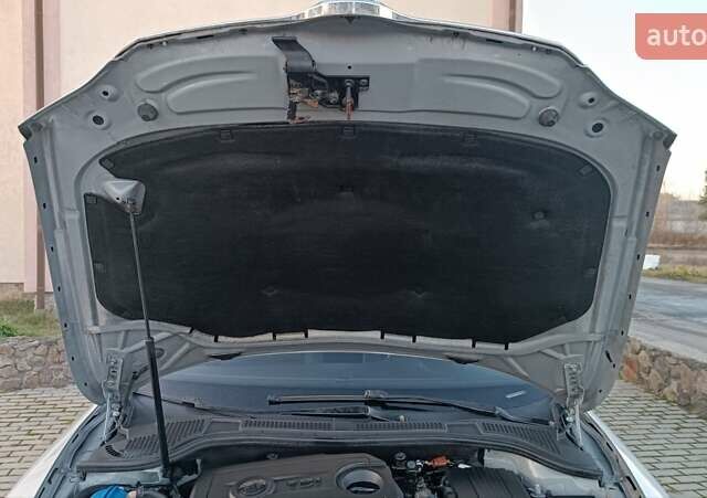 Серый Шкода Суперб, объемом двигателя 1.6 л и пробегом 328 тыс. км за 7950 $, фото 112 на Automoto.ua