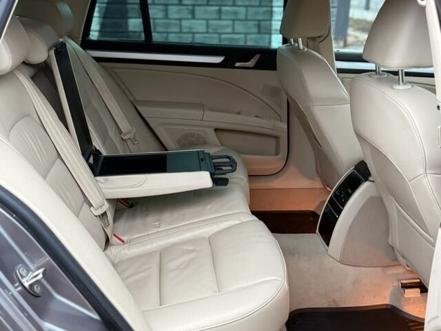 Серый Шкода Суперб, объемом двигателя 2 л и пробегом 288 тыс. км за 11300 $, фото 3 на Automoto.ua