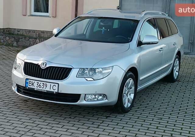 Серый Шкода Суперб, объемом двигателя 1.6 л и пробегом 328 тыс. км за 7950 $, фото 8 на Automoto.ua