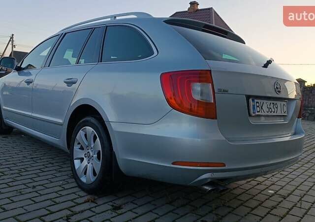 Серый Шкода Суперб, объемом двигателя 1.6 л и пробегом 328 тыс. км за 7950 $, фото 19 на Automoto.ua