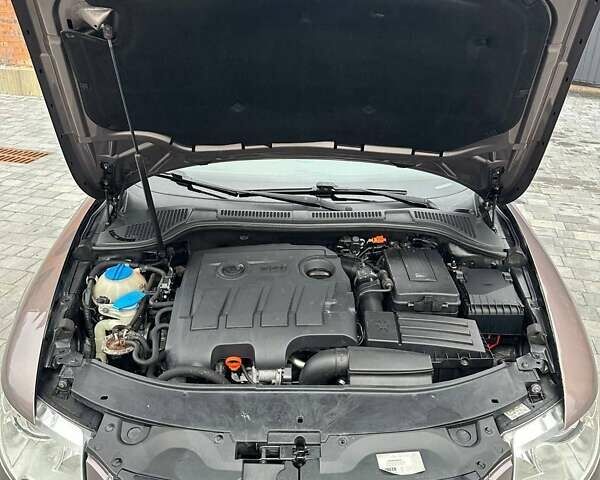 Серый Шкода Суперб, объемом двигателя 1.6 л и пробегом 325 тыс. км за 8300 $, фото 19 на Automoto.ua