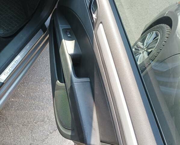 Серый Шкода Суперб, объемом двигателя 2 л и пробегом 250 тыс. км за 13200 $, фото 14 на Automoto.ua