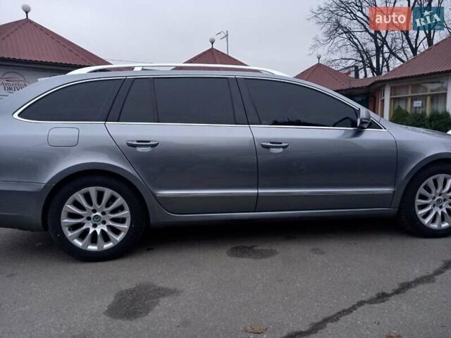 Серый Шкода Суперб, объемом двигателя 2 л и пробегом 224 тыс. км за 10500 $, фото 2 на Automoto.ua