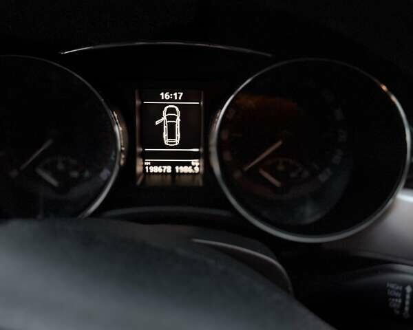 Серый Шкода Суперб, объемом двигателя 1.6 л и пробегом 198 тыс. км за 9000 $, фото 16 на Automoto.ua