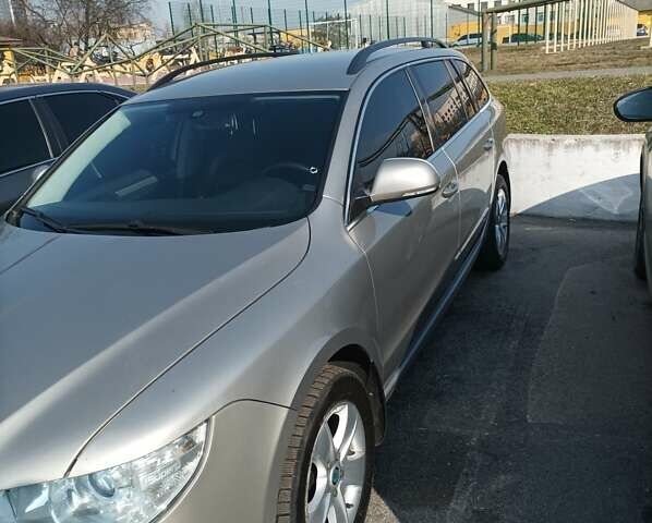 Серый Шкода Суперб, объемом двигателя 2 л и пробегом 250 тыс. км за 13200 $, фото 21 на Automoto.ua