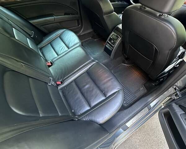 Серый Шкода Суперб, объемом двигателя 2 л и пробегом 218 тыс. км за 12000 $, фото 7 на Automoto.ua