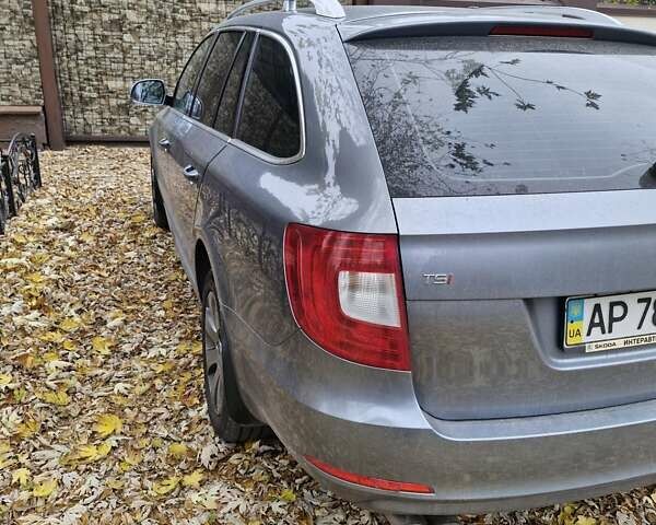 Серый Шкода Суперб, объемом двигателя 1.8 л и пробегом 142 тыс. км за 12000 $, фото 3 на Automoto.ua