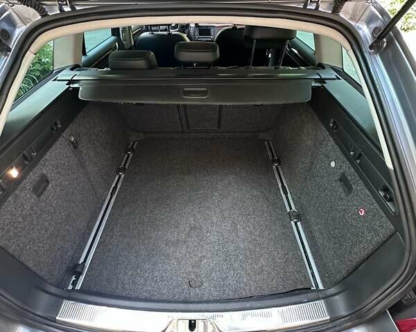 Серый Шкода Суперб, объемом двигателя 2 л и пробегом 218 тыс. км за 12000 $, фото 6 на Automoto.ua