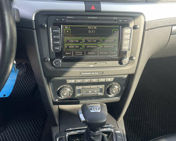 Серый Шкода Суперб, объемом двигателя 1.8 л и пробегом 312 тыс. км за 8800 $, фото 11 на Automoto.ua