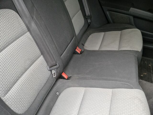 Серый Шкода Суперб, объемом двигателя 1.8 л и пробегом 142 тыс. км за 12000 $, фото 6 на Automoto.ua