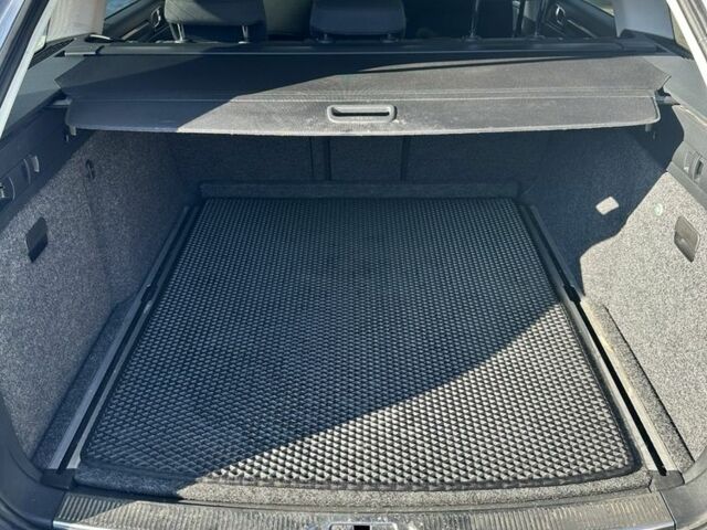 Серый Шкода Суперб, объемом двигателя 2 л и пробегом 185 тыс. км за 11000 $, фото 7 на Automoto.ua