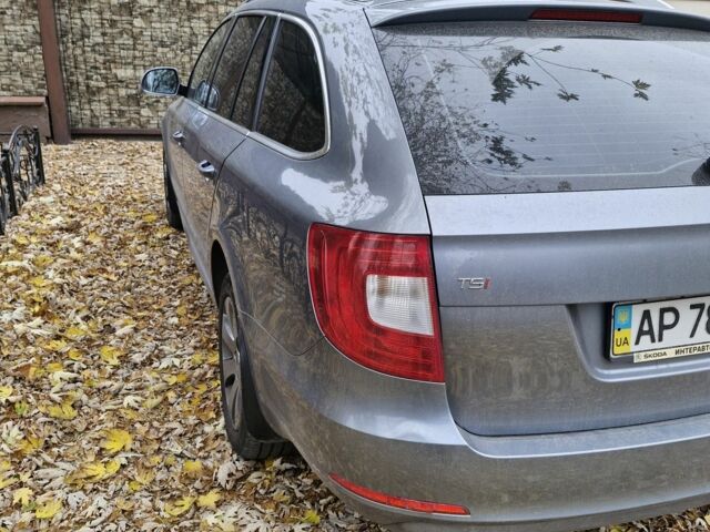 Серый Шкода Суперб, объемом двигателя 1.8 л и пробегом 142 тыс. км за 12000 $, фото 7 на Automoto.ua