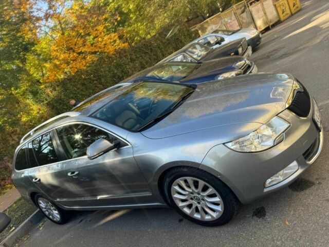 Сірий Шкода Суперб, об'ємом двигуна 2 л та пробігом 221 тис. км за 7000 $, фото 1 на Automoto.ua