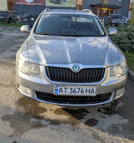 Серый Шкода Суперб, объемом двигателя 1.97 л и пробегом 457 тыс. км за 9800 $, фото 2 на Automoto.ua