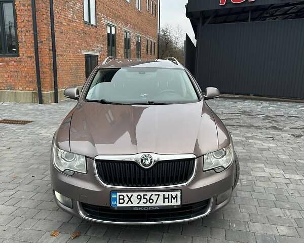 Серый Шкода Суперб, объемом двигателя 1.6 л и пробегом 325 тыс. км за 8300 $, фото 2 на Automoto.ua