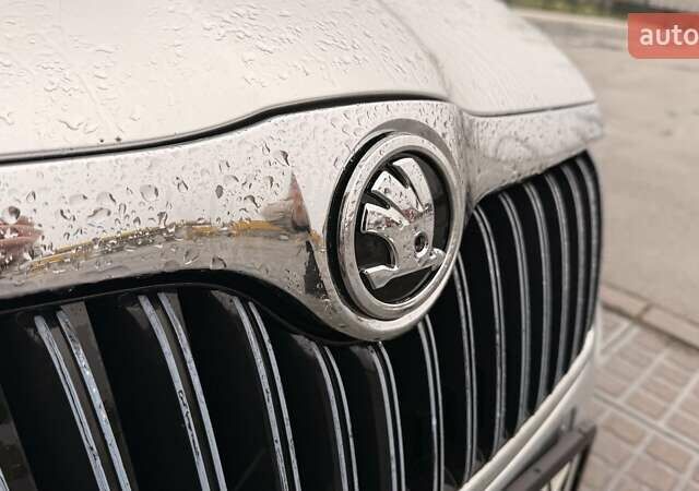 Серый Шкода Суперб, объемом двигателя 1.8 л и пробегом 289 тыс. км за 8500 $, фото 8 на Automoto.ua