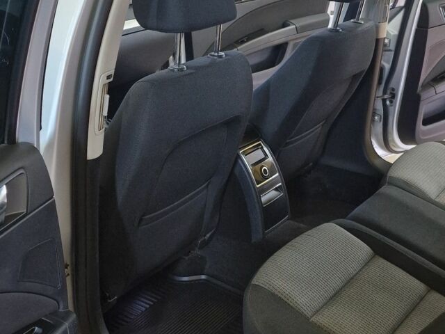 Серый Шкода Суперб, объемом двигателя 2 л и пробегом 260 тыс. км за 11200 $, фото 10 на Automoto.ua