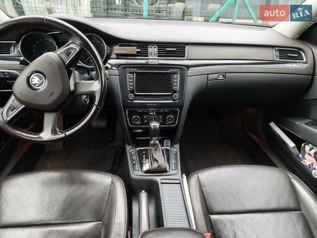 Сірий Шкода Суперб, об'ємом двигуна 2 л та пробігом 270 тис. км за 11499 $, фото 9 на Automoto.ua