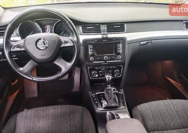 Серый Шкода Суперб, объемом двигателя 1.97 л и пробегом 348 тыс. км за 11800 $, фото 36 на Automoto.ua